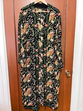 Zara Black Floral Long Sleeve TRAFALUC with Green Trim